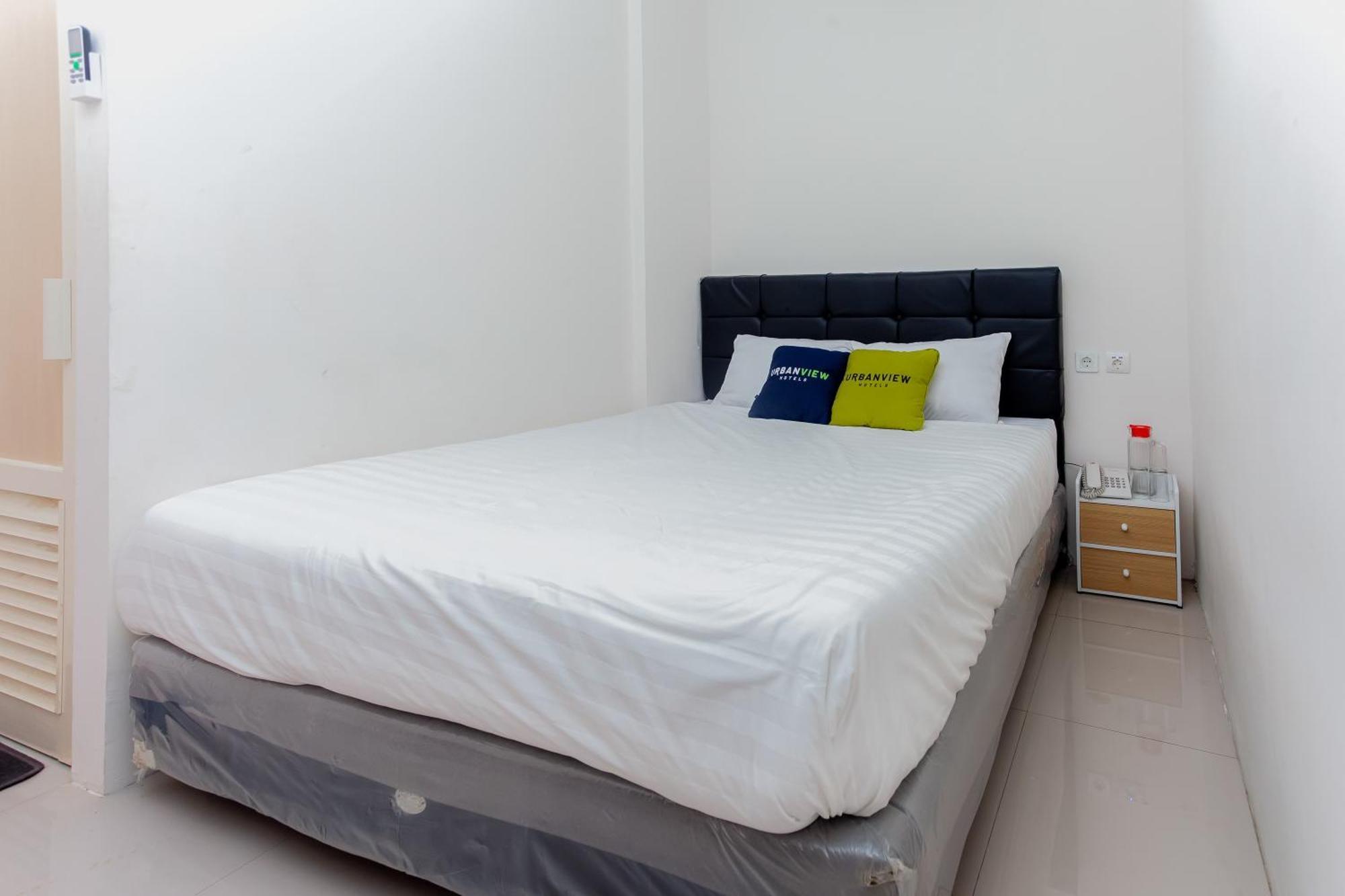 Urbanview Hotel Priority Samarinda By Reddoorz エクステリア 写真